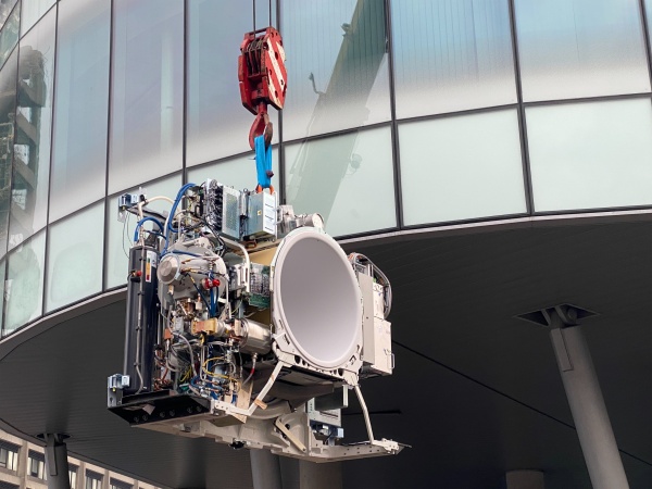 'Halcyon linac arrival' thumbnail image